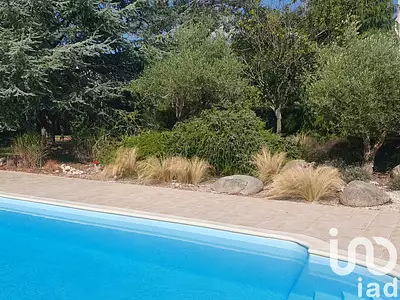Maison, 219 m²
