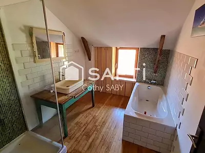 Maison, 165 m²