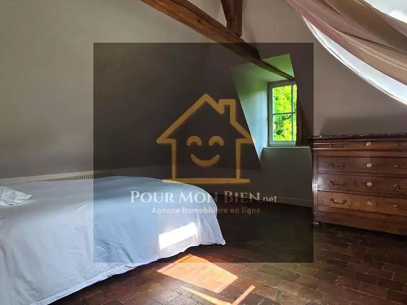 Maison, 345 m²