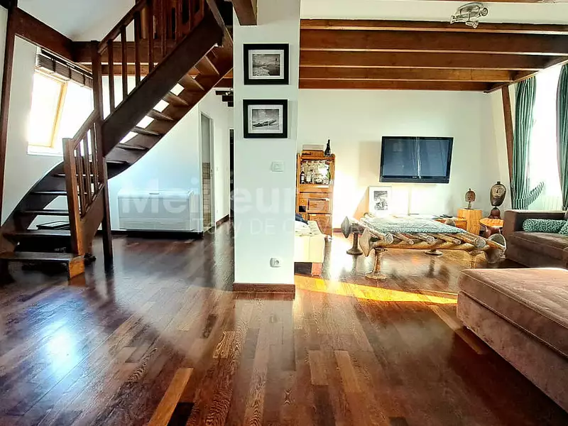 Appartement, 158 m²