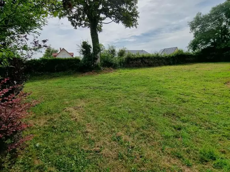 Terrain, 600 m²