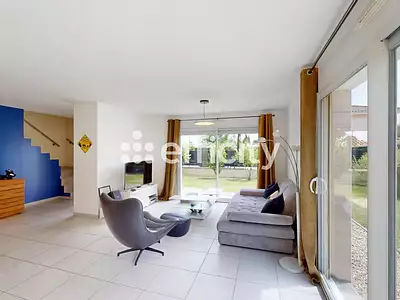 Maison, 117 m²