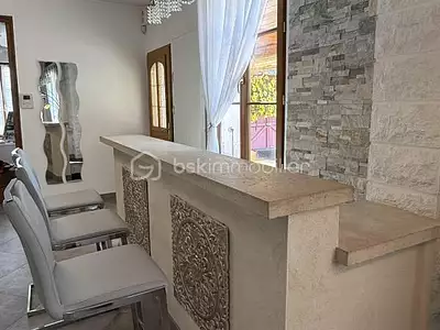 Maison, 185 m²
