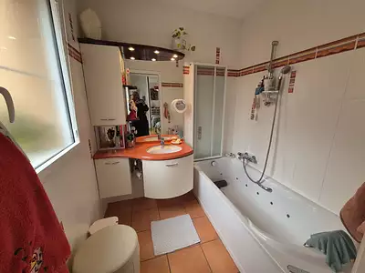 Maison, 230 m²