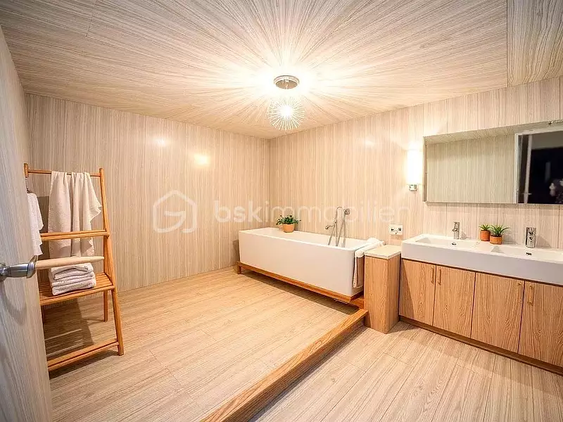 Immeuble, 340 m²