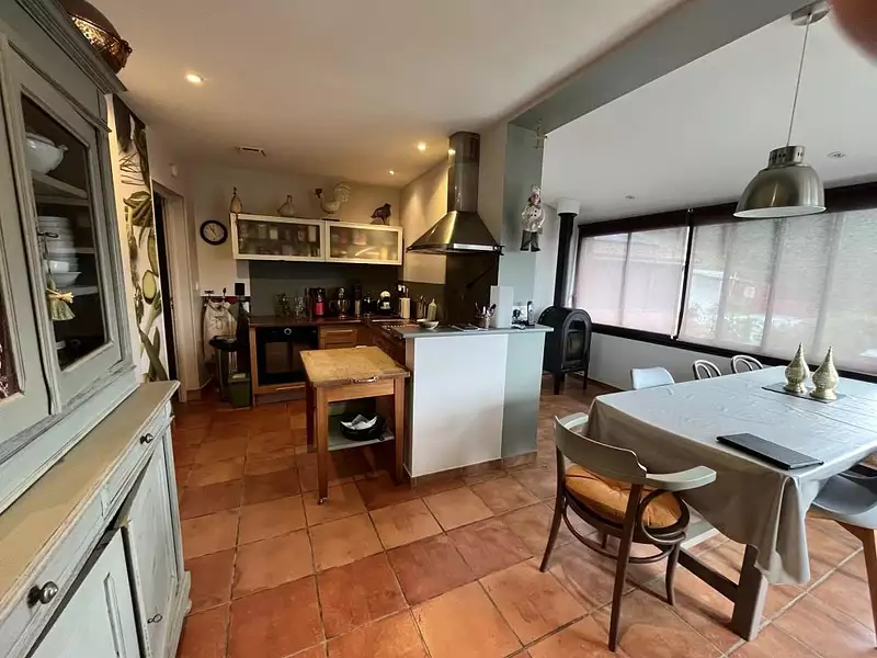 Maison, 335 m²