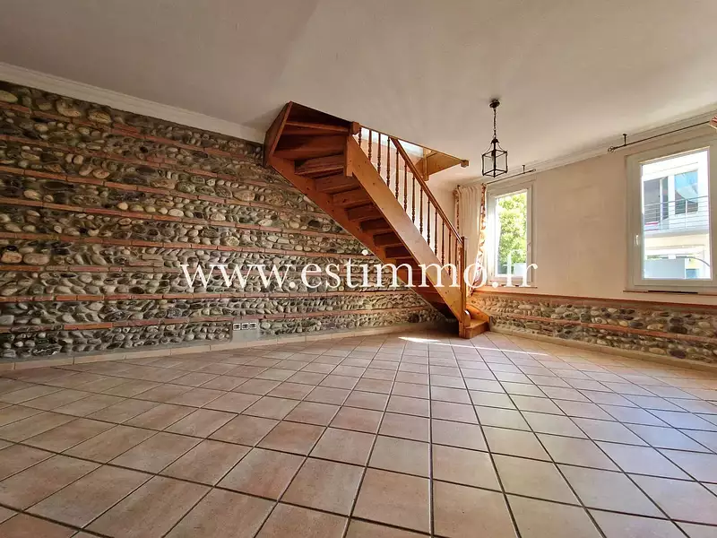 Maison, 153 m²