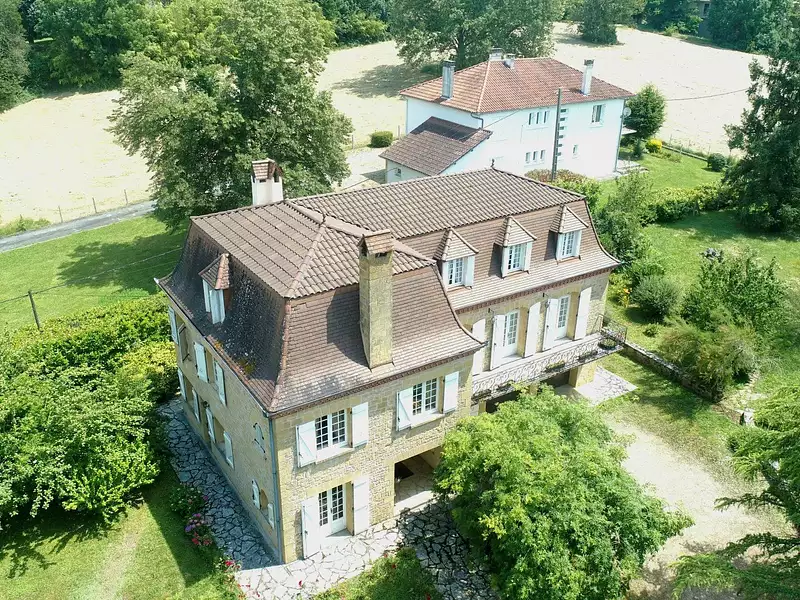 Maison, 250 m²