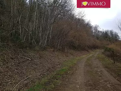 Terrain, 39 700 m²
