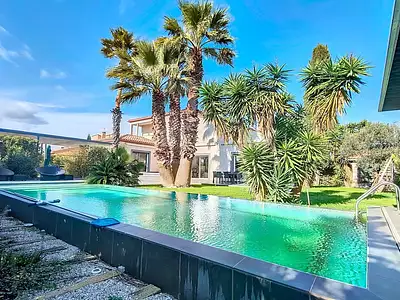 Maison, 257 m²
