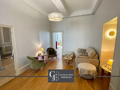Appartement, 143 m²