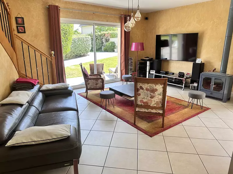 Maison, 200 m²