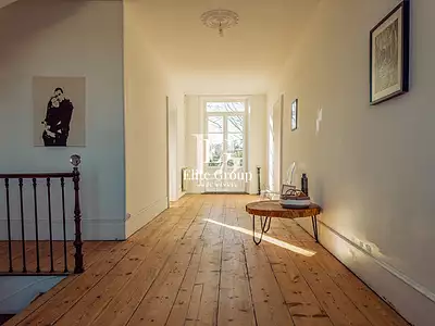 Maison, 307 m²