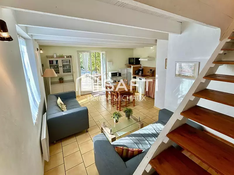 Maison, 632 m²