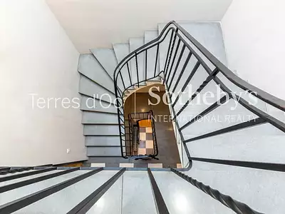 Maison, 245 m²