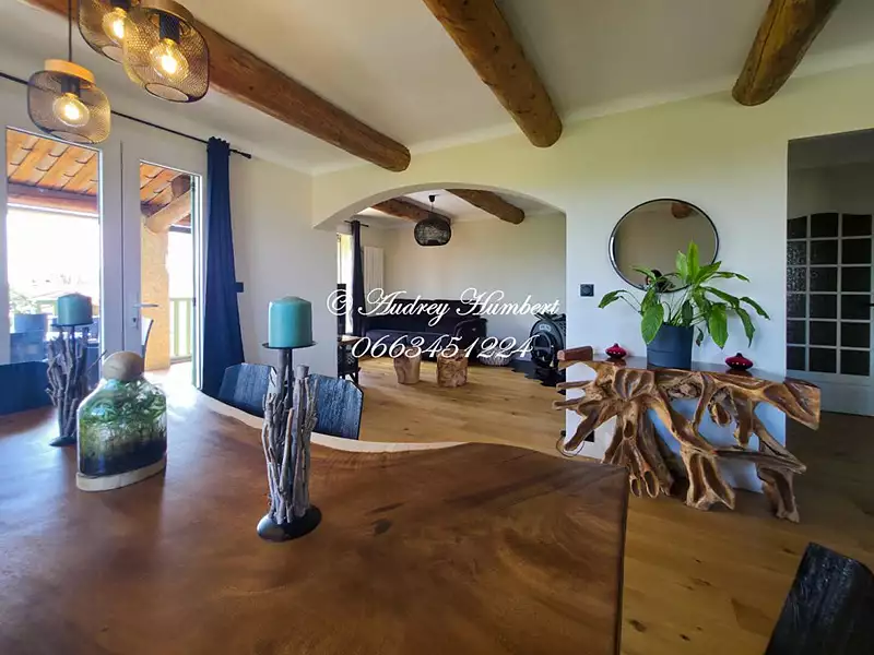 Maison, 144 m²