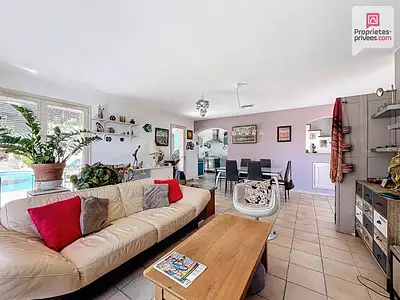 Maison, 114 m²