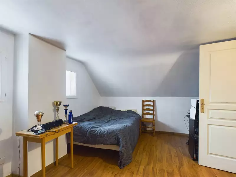 Maison, 169 m²