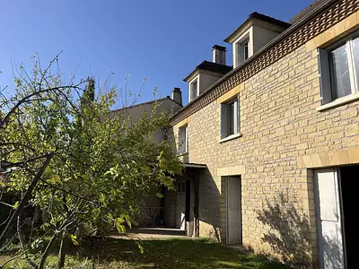Maison, 221 m²
