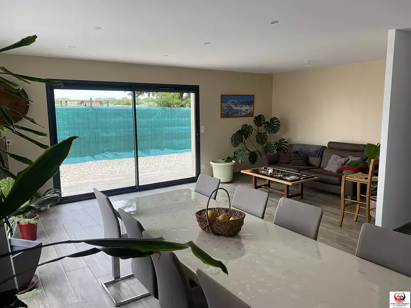 Maison, 96 m²