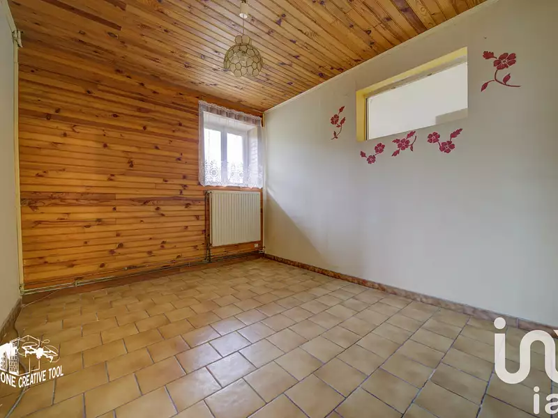 Maison, 168 m²