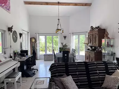 Maison, 270 m²