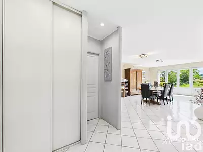 Maison, 302 m²