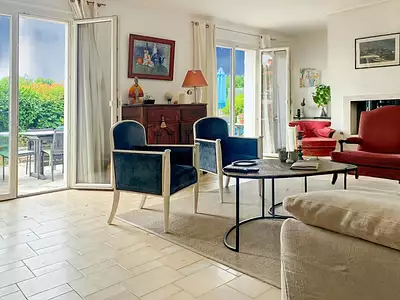 Maison, 165 m²