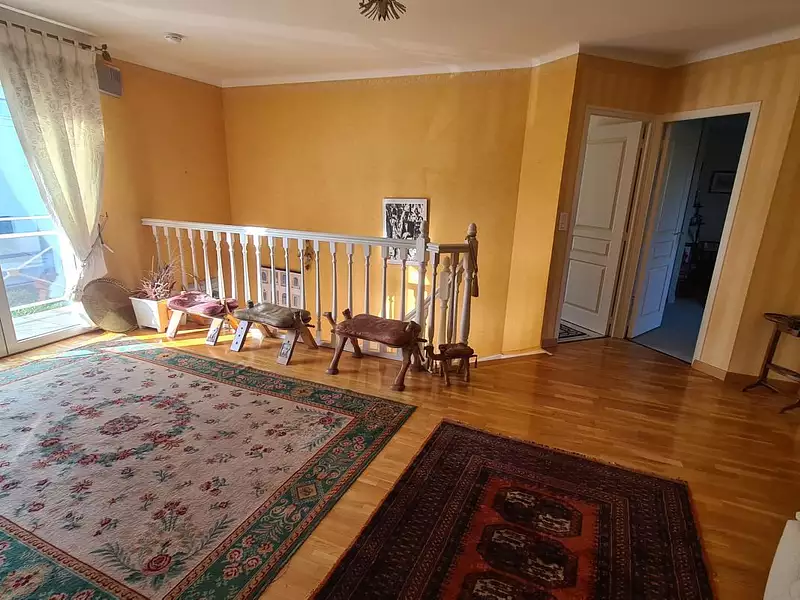 Maison, 220 m²