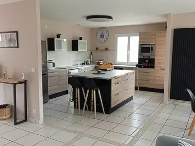 Maison, 208 m²