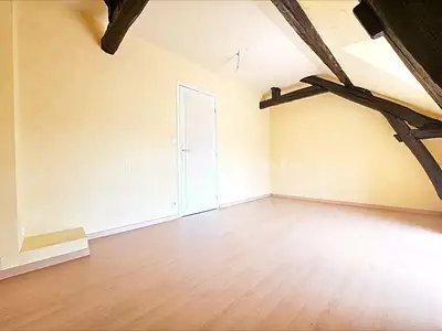 Maison, 196 m²