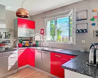 Maison, 166 m²