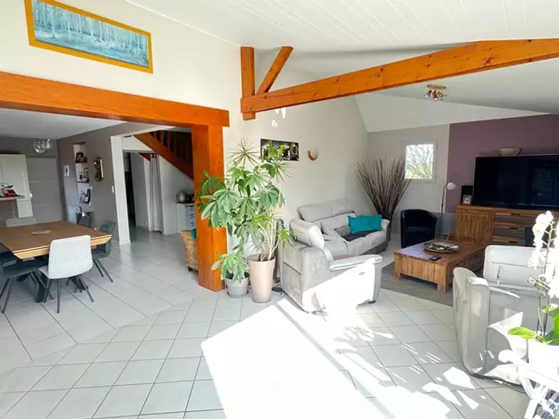 Maison, 143 m²