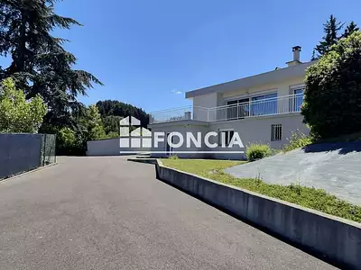 Maison, 177 m²