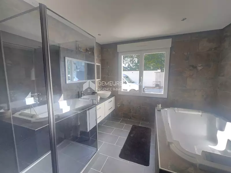 Maison, 115,02 m²