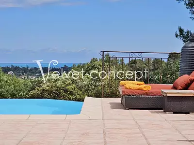 Maison, 295 m²