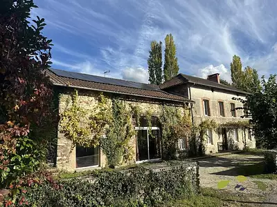Maison, 225 m²