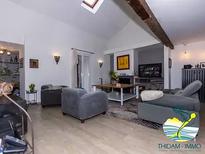 Maison, 232,13 m²