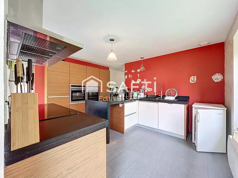 Maison, 278 m²