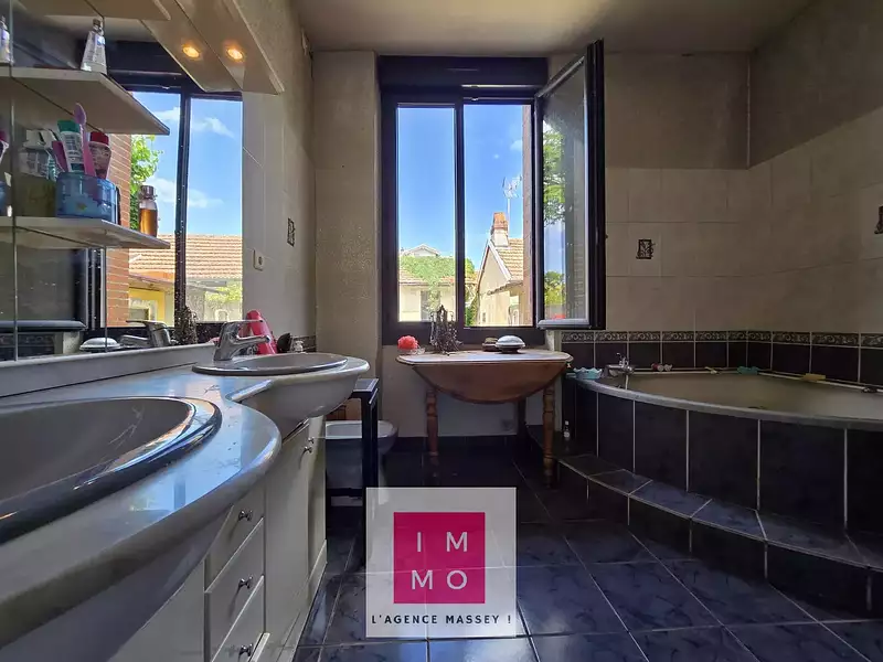 Maison, 167 m²