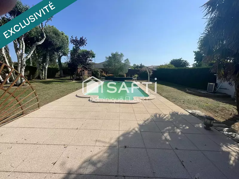 Terrain, 600 m²