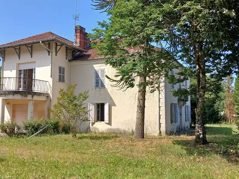 Maison, 260 m²