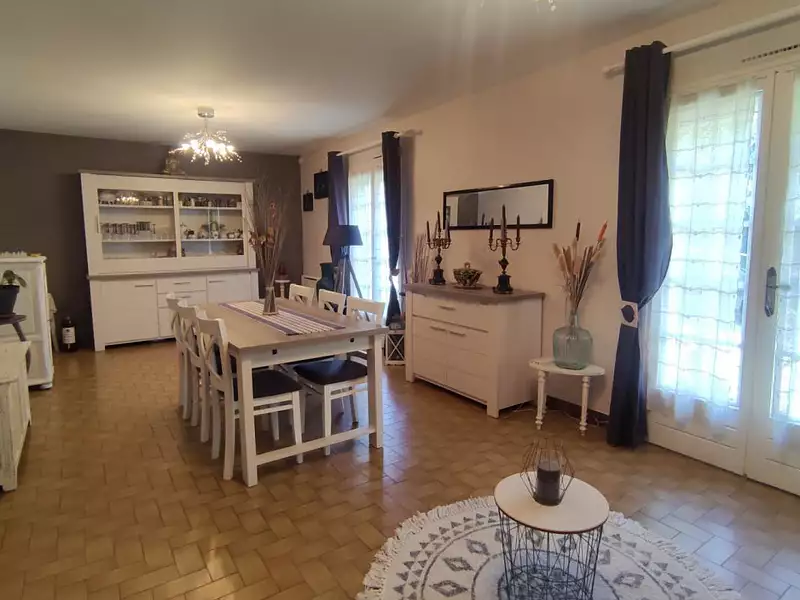 Maison, 148 m²