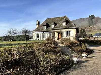 Maison, 210 m²