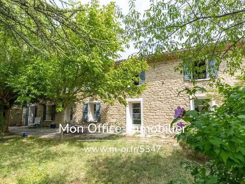 Maison, 354 m²