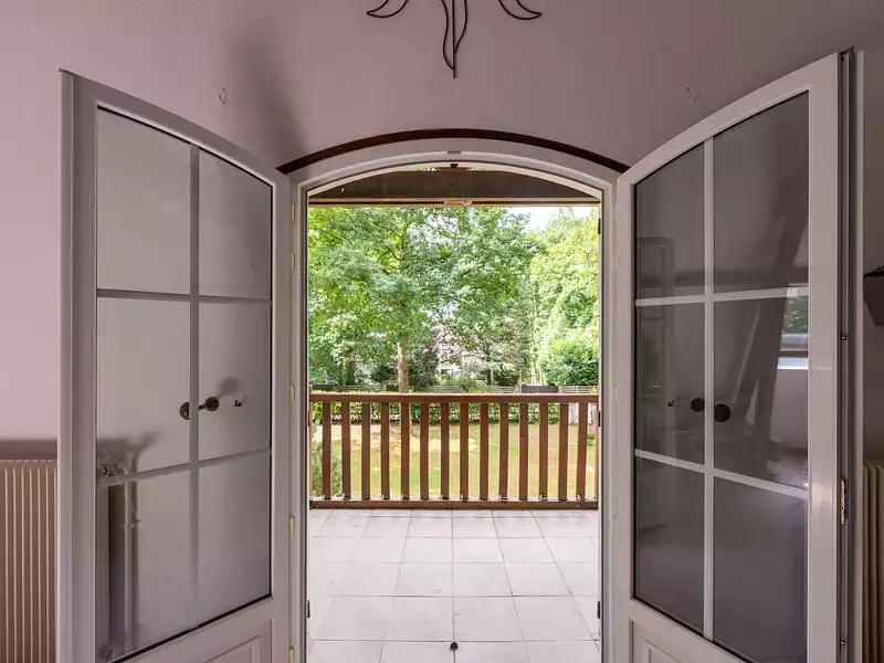 Maison, 370 m²