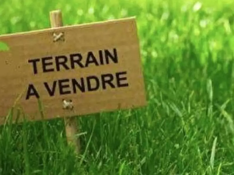 Terrain, 396 m²