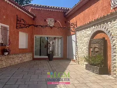 Maison, 175 m²