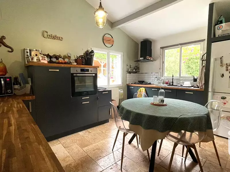 Maison, 145 m²
