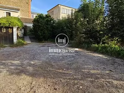Immeuble, 348 m²